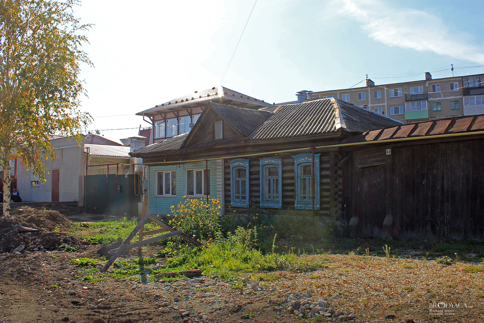 Ул. Урицкого 33-35, Невьянск (Nevyansk)